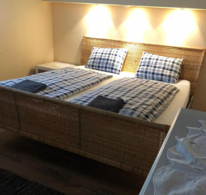APARTMAN 4.